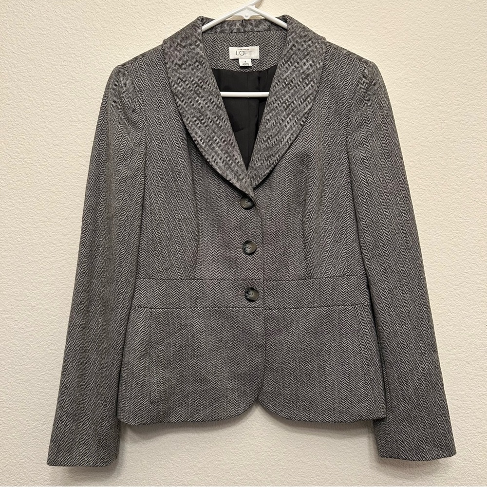 LOFT Charcoal Gray Women's Blazer 100% Wool Size 4